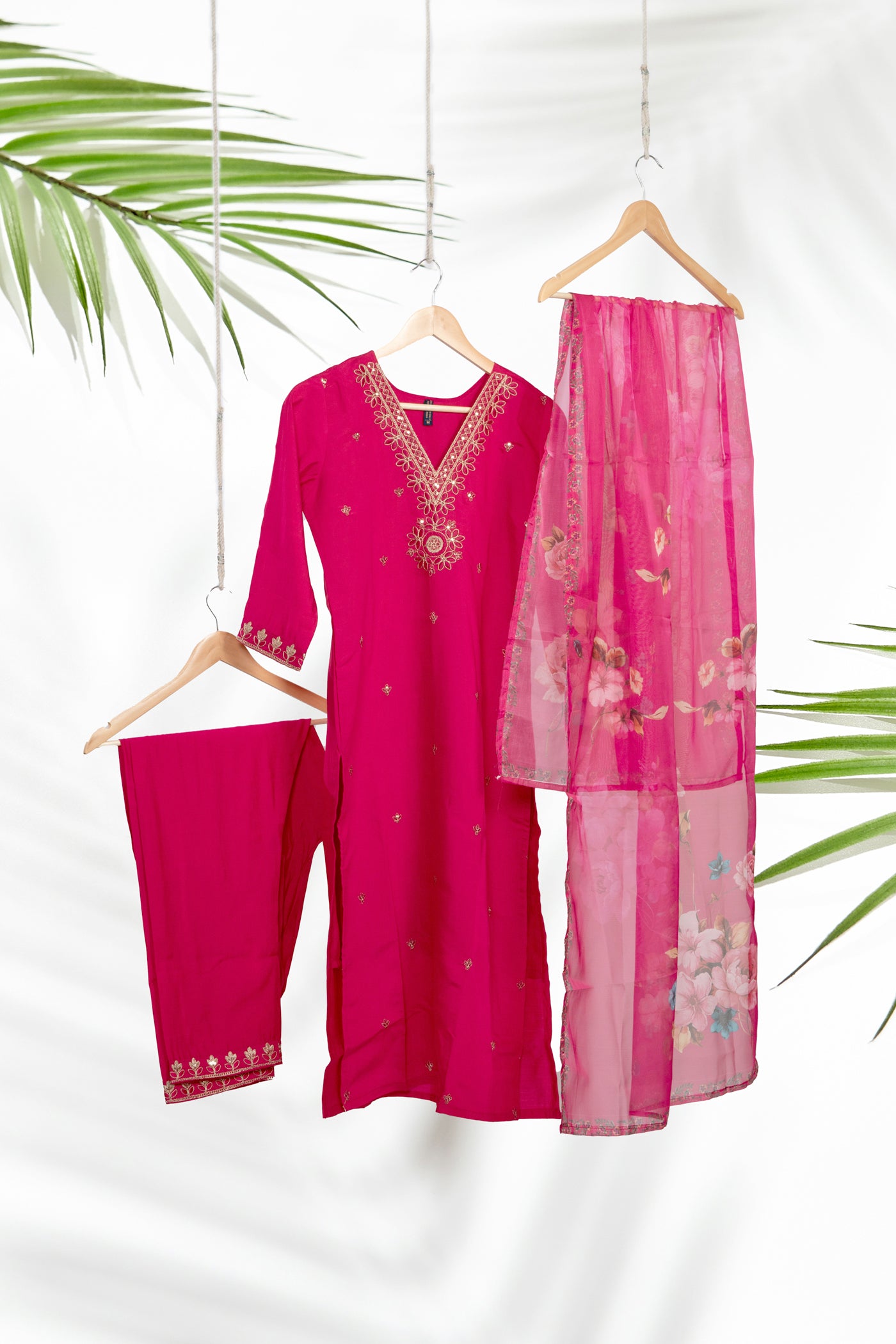 Buy Women’s Salwar Suit Set online in UAE #women's Fashion # Readymade