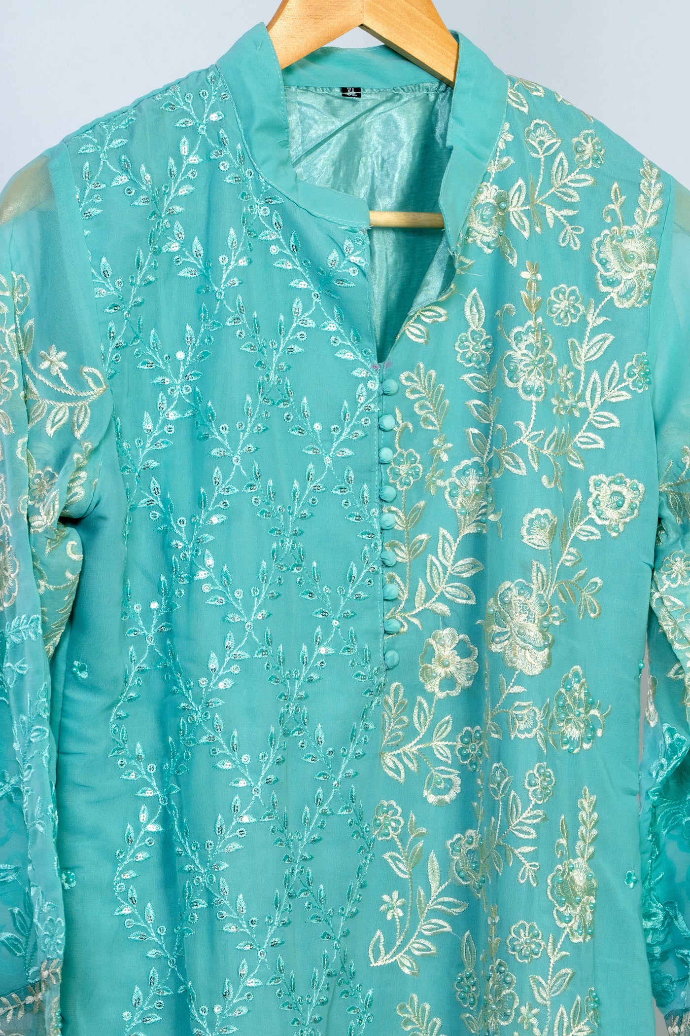 Embroidered Salwar Suit with bottom in silk and Organza dupatta